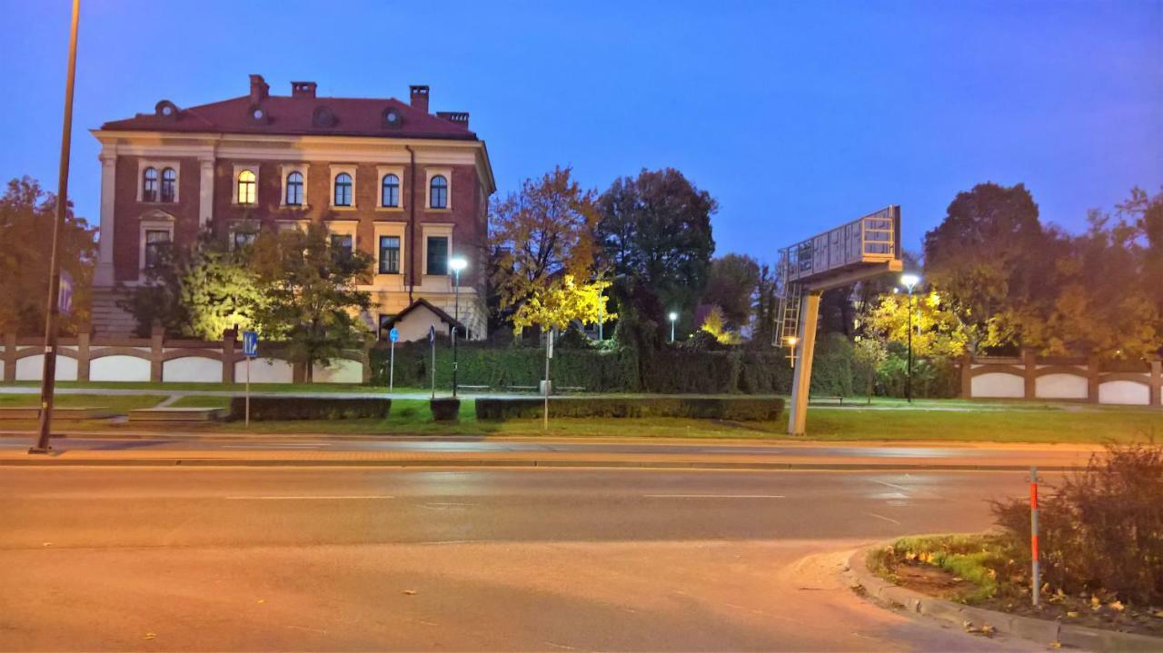 R&R Apart Cracow Kraków Zewnętrze zdjęcie