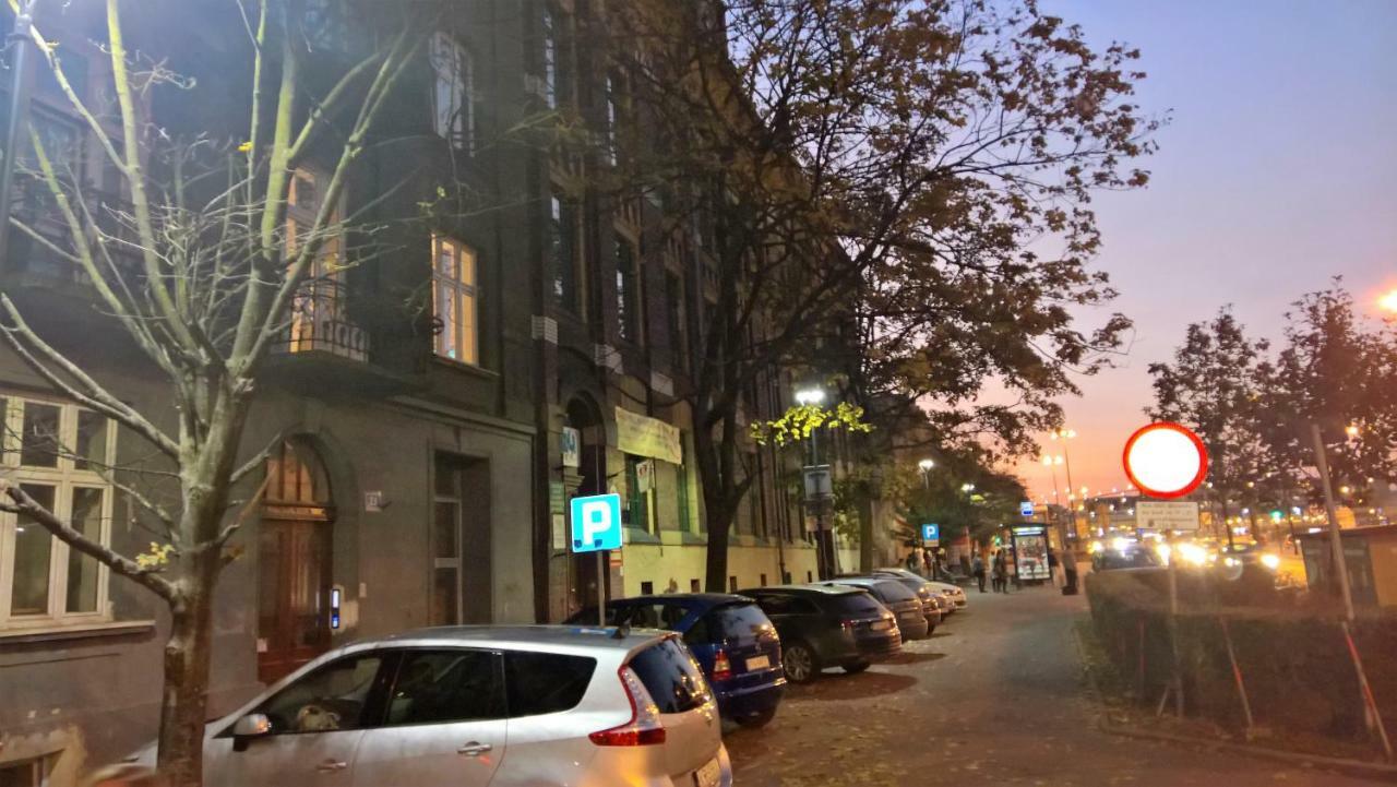 R&R Apart Cracow Kraków Zewnętrze zdjęcie
